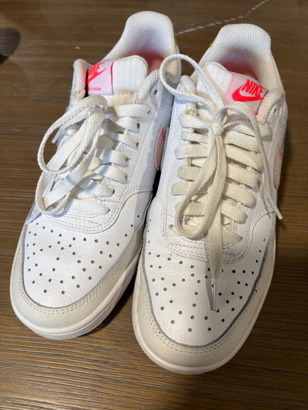 Nike White Athletic Shoe Interior with Pink Lining